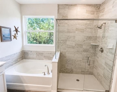 22 Oakleaf Way - Photo Thumbnail 7