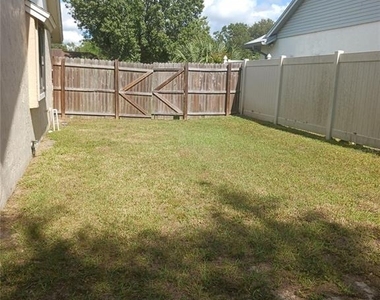 7706 Covedale Drive - Photo Thumbnail 20