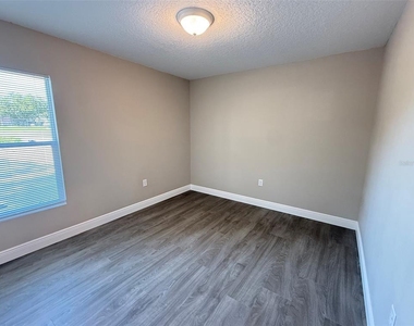 2108 South Street - Photo Thumbnail 19