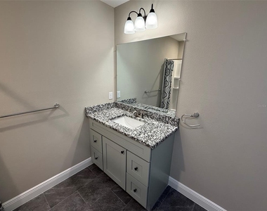 2108 South Street - Photo Thumbnail 14