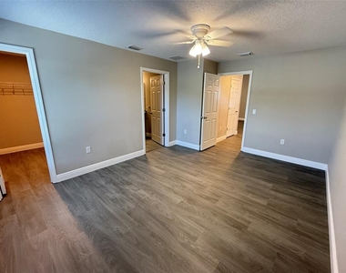 2108 South Street - Photo Thumbnail 11