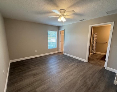 2108 South Street - Photo Thumbnail 10