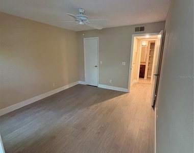 5124 Conroy Road - Photo Thumbnail 15