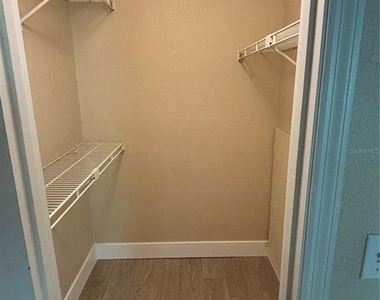 5124 Conroy Road - Photo Thumbnail 18