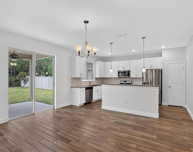 16420 Winding Preserve Circle - Photo Thumbnail 6