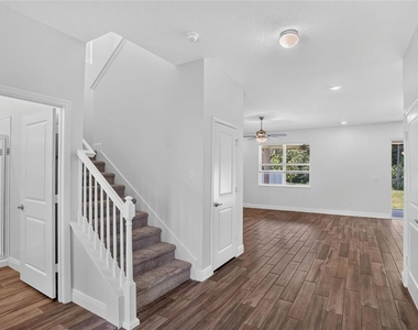 16420 Winding Preserve Circle - Photo Thumbnail 2