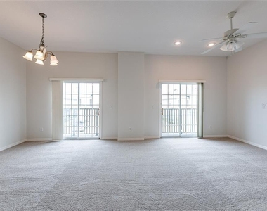 6612 S Goldenrod Road - Photo Thumbnail 6