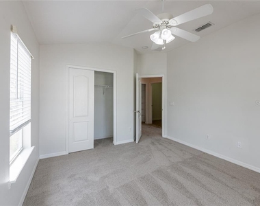 6612 S Goldenrod Road - Photo Thumbnail 14