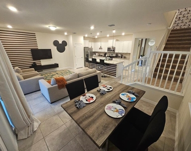 3942 Lana Avenue - Photo Thumbnail 5