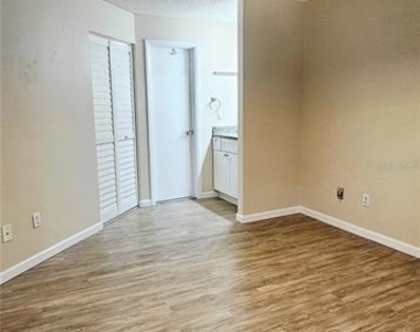 732 Secret Harbor Lane - Photo Thumbnail 20