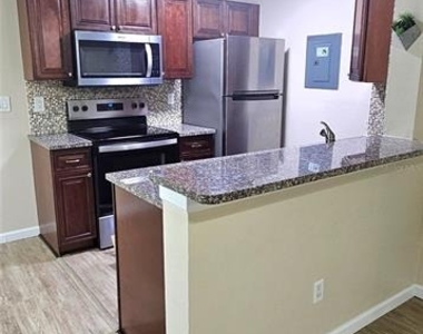 732 Secret Harbor Lane - Photo Thumbnail 12