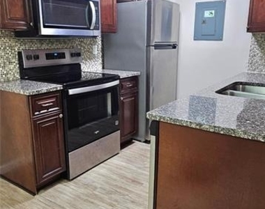 732 Secret Harbor Lane - Photo Thumbnail 14