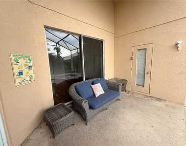 2918 Blooming Alamanda Loop - Photo Thumbnail 22