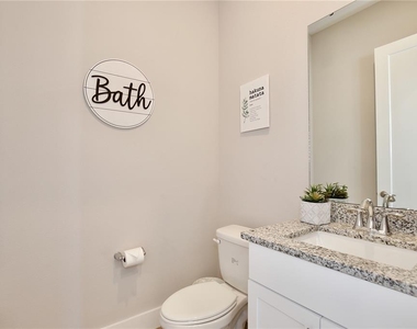 1101 Arisha Drive - Photo Thumbnail 3