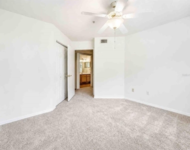 7270 Westpointe Boulevard - Photo Thumbnail 12