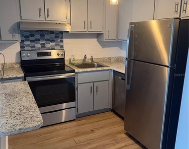 620 Orange Drive - Photo Thumbnail 5