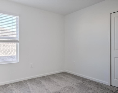 1488 Cumberland Avenue - Photo Thumbnail 22