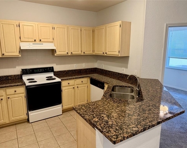 3011 Legacy Villas Drive - Photo Thumbnail 6
