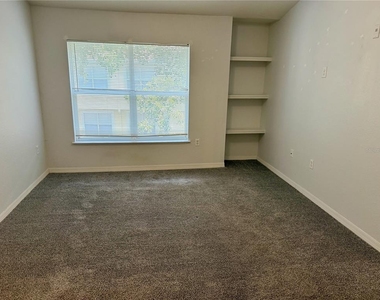 3011 Legacy Villas Drive - Photo Thumbnail 19