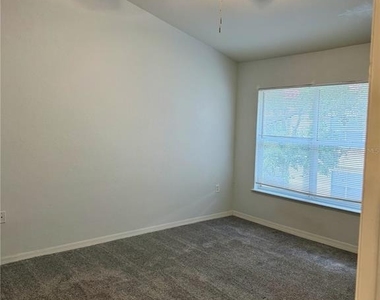 3011 Legacy Villas Drive - Photo Thumbnail 14
