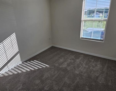 1639 Bitteroot Street - Photo Thumbnail 7