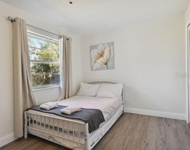 813 W Magnolia Street - Photo Thumbnail 23