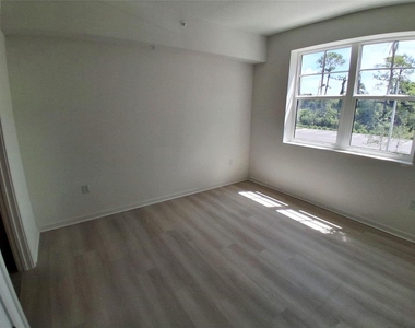 5579 Millenia Park Boulevard - Photo Thumbnail 6