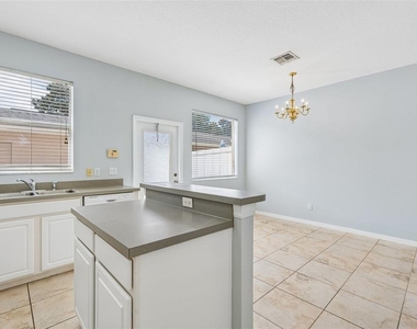 12740 Langstaff Drive - Photo Thumbnail 9