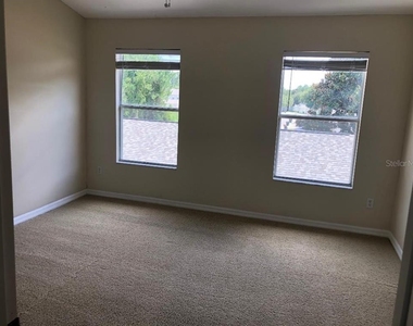 12740 Langstaff Drive - Photo Thumbnail 14
