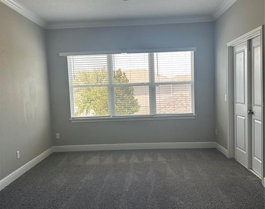 15555 Gwinnett Drive - Photo Thumbnail 18