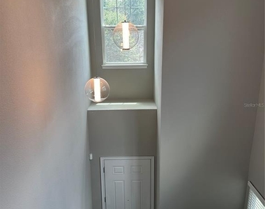 15555 Gwinnett Drive - Photo Thumbnail 14