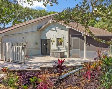 4300 Gull Cove - Photo Thumbnail 1