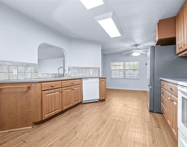 3935 Clubhouse Road - Photo Thumbnail 15