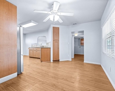 3935 Clubhouse Road - Photo Thumbnail 11