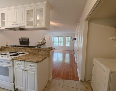 620 Sw 10th Lane - Photo Thumbnail 9