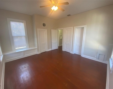 1120 Webster Street - Photo Thumbnail 6