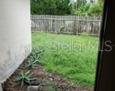 11 Squirrel Place - Photo Thumbnail 15