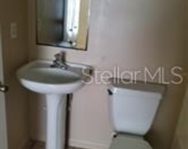 11 Squirrel Place - Photo Thumbnail 10