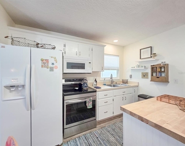 216 S 5th Street - Photo Thumbnail 15