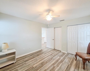 216 S 5th Street - Photo Thumbnail 33