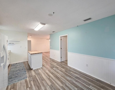 216 S 5th Street - Photo Thumbnail 16