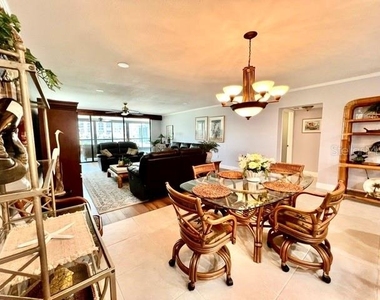 3250 Southshore Drive - Photo Thumbnail 11