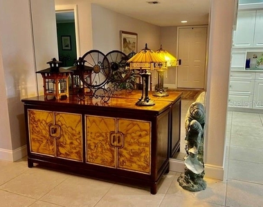 3250 Southshore Drive - Photo Thumbnail 7
