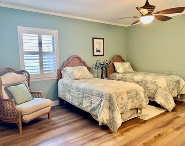 3250 Southshore Drive - Photo Thumbnail 32