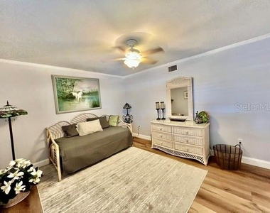 3250 Southshore Drive - Photo Thumbnail 34