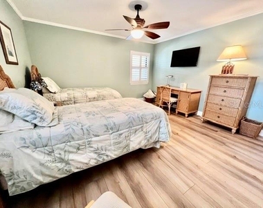 3250 Southshore Drive - Photo Thumbnail 33