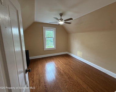 1008 Fisk Street - Photo Thumbnail 22