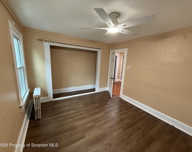 1008 Fisk Street - Photo Thumbnail 13