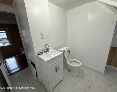 1008 Fisk Street - Photo Thumbnail 24