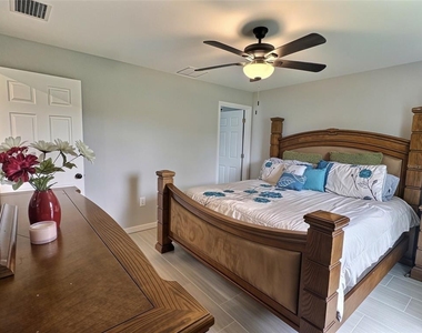 12046 Tetzel Avenue - Photo Thumbnail 11
